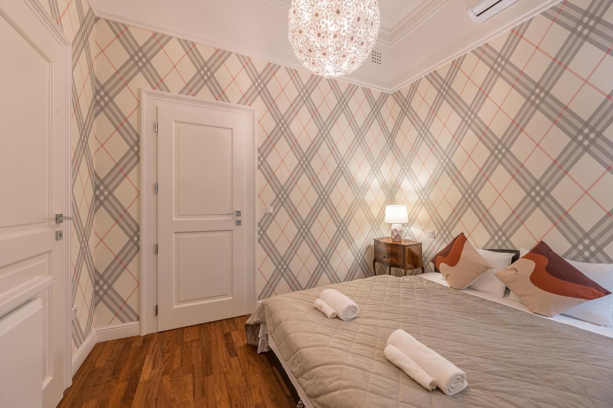 Appartement Unique In By Cavaland